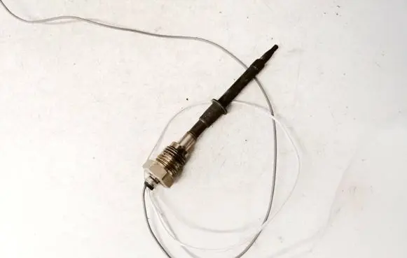 Volkswagen Golf VII Exhaust gas temperature sensor 04l906088da