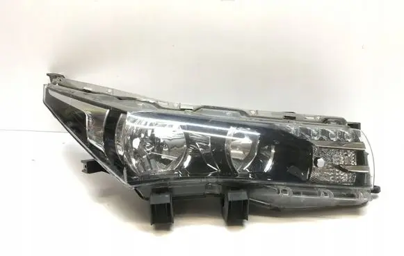 Toyota Corolla E160 E170 Headlight/headlamp 02E71