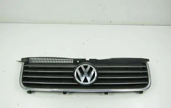 Volkswagen PASSAT B5.5 Front grill 