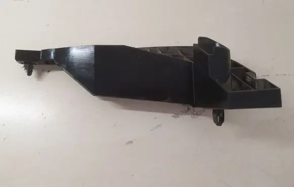 Suzuki Grand Vitara II Rear bumper mounting bracket IV3N0