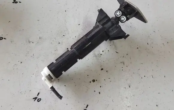 Citroen DS5 Headlight washer spray nozzle DS5SPRYSKIWACZLEWY