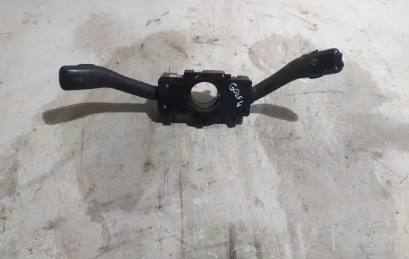 Volkswagen Golf IV Indicator stalk 8L0953513