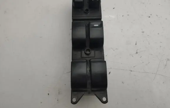 Mitsubishi Outlander Electric window control switch 8608A223