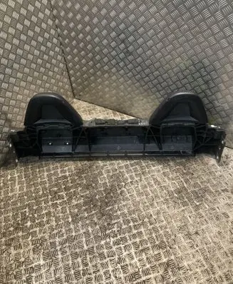Mercedes-Benz SLK R172 Sliding door wind deflector 1727900104 A1727900104