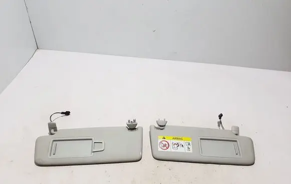Skoda Superb B8 (3V) Sun visor