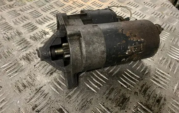 Renault Laguna I Starter motor