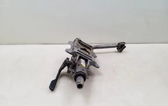 Volkswagen Tiguan Steering column universal joint 5N1419502B