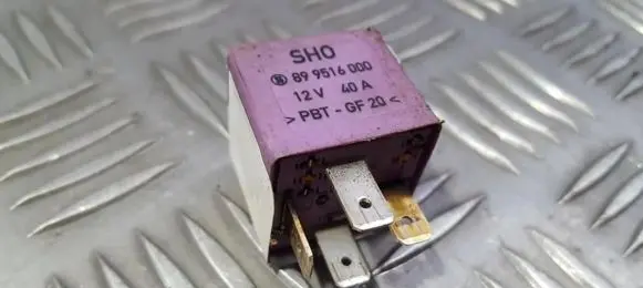 Audi A4 S4 B5 8D Other relay 431951253G 899516000