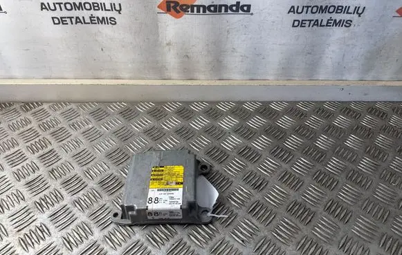 Toyota Avensis T250 Airbag control unit/module 8917005160