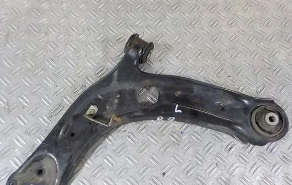 Volkswagen PASSAT B8 Front control arm