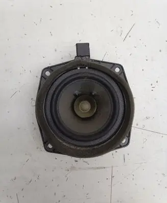 Mitsubishi Colt Front door speaker MN141417