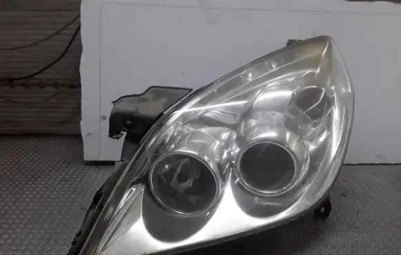 Opel Vectra C Headlight/headlamp 13170917