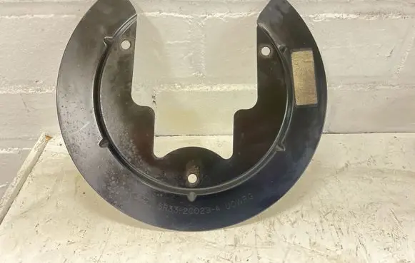Ford Mustang V Rear brake disc plate dust cover 5R332C029A