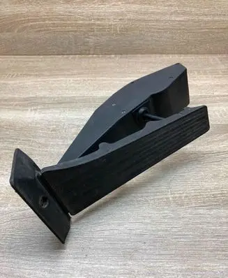 BMW 3 E90 E91 Accelerator throttle pedal 6766930 25916010
