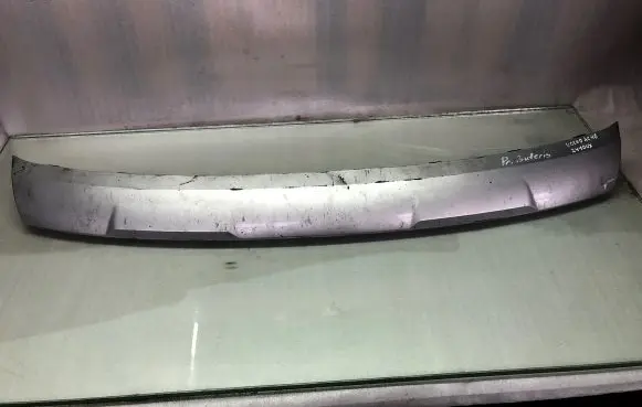 Volvo XC40 Front bumper lip 31407946