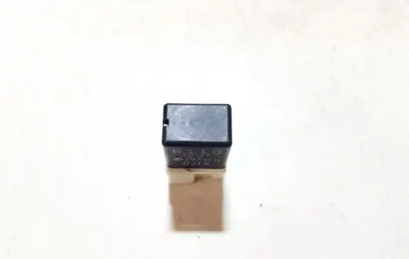 Mazda 323 F Other relay b110 0j18