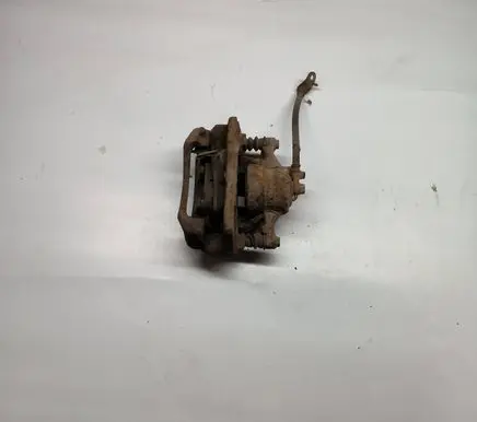 Toyota Auris 150 Front brake caliper