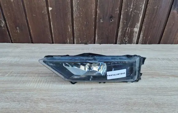 Volkswagen Tiguan Front fog light 5NA941699B