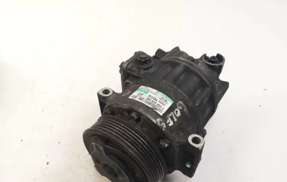 Volkswagen Golf V Air conditioning (A/C) compressor (pump) 1K0820803S