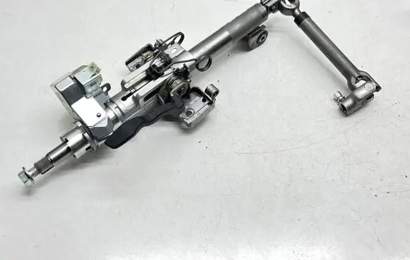 Hyundai Tucson TL Steering wheel axle set 81900-C5700 A0000418