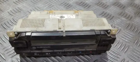 Volkswagen PASSAT B5 Climate control unit 1j1907044 5hb007617-00