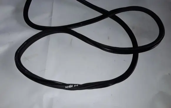 Seat Tarraco Front door rubber seal 5NA867912B