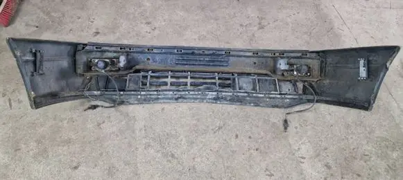 Volkswagen PASSAT B3 Front bumper 357807217B
