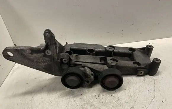 Generator/alternator bracket