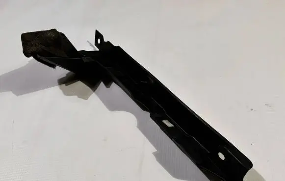 Ford Explorer VI Rear arch trim LB5B-S02078