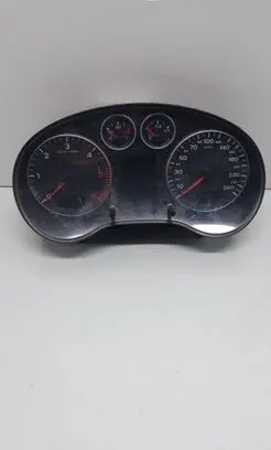 Audi A3 S3 8P Speedometer (instrument cluster) 8P0920930R 75310601 04101134