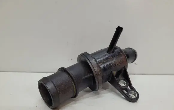Mercedes-Benz B W245 Thermostat/thermostat housing A6402000415