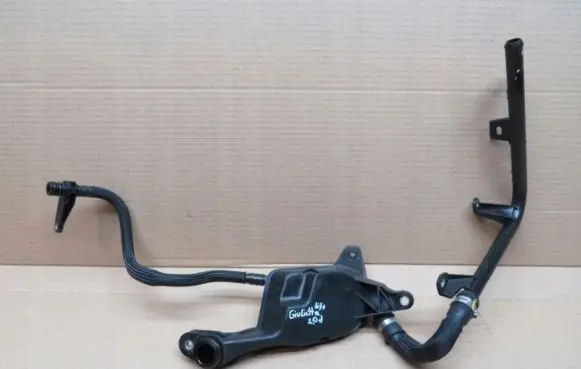 Alfa Romeo Giulietta Breather hose/pipe 5525112990