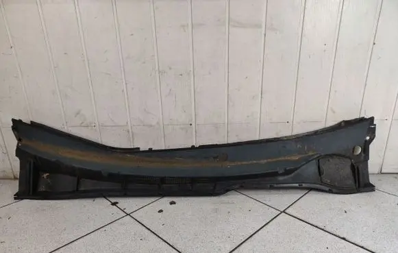 Toyota Sienna XL30 III Wiper trim 55781