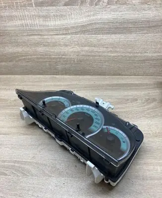 Toyota Corolla Verso AR10 Speedometer (instrument cluster) 838000F090