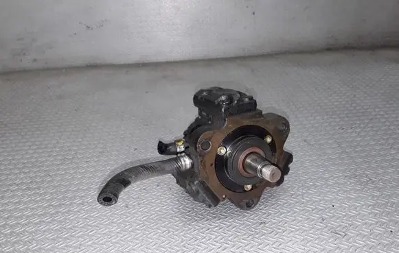Alfa Romeo 156 Fuel injection high pressure pump 0445010007