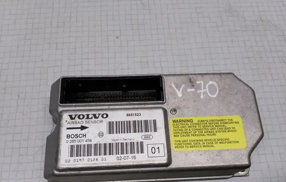 Volvo V70 Airbag control unit/module 8651523 0285001456