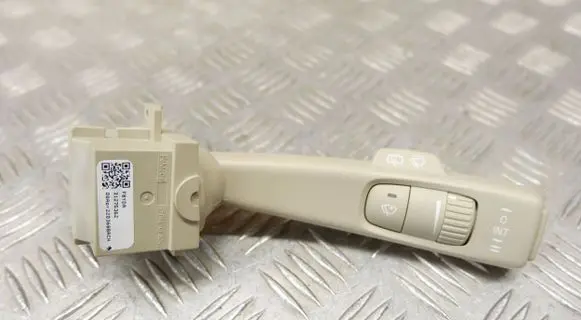 Volvo XC60 Wiper control stalk 31275362