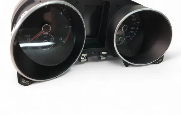 Volkswagen Golf VI Speedometer (instrument cluster) 5K0920873A