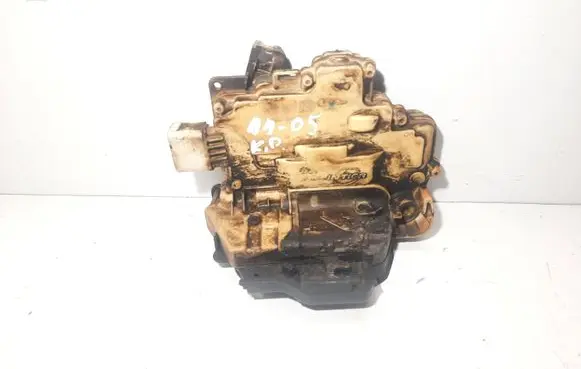 Audi A4 S4 B7 8E 8H Front door lock