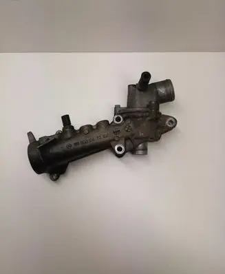 Thermostat/thermostat housing