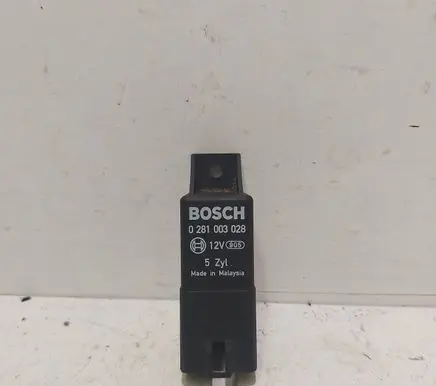 Volkswagen Crafter Glow plug pre-heat relay 0281003028