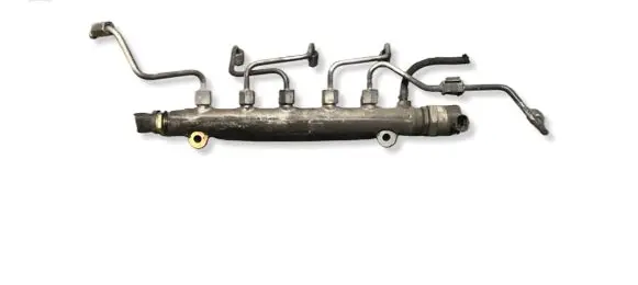 Hyundai Santa Fe Fuel main line pipe 