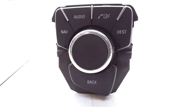 Multifunctional control switch/knob