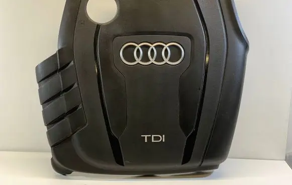 Audi A4 S4 B8 8K Engine cover (trim) 03L103925AB