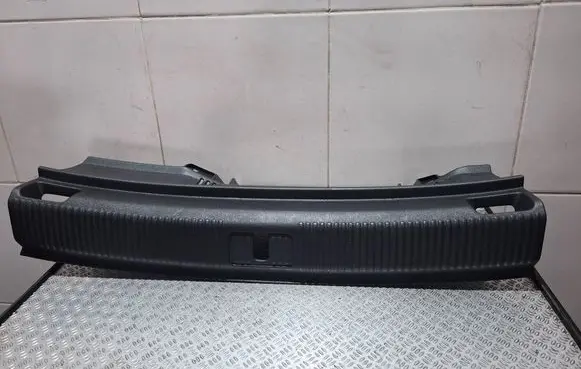 Audi A1 Trunk/boot sill cover protection 8x0863459