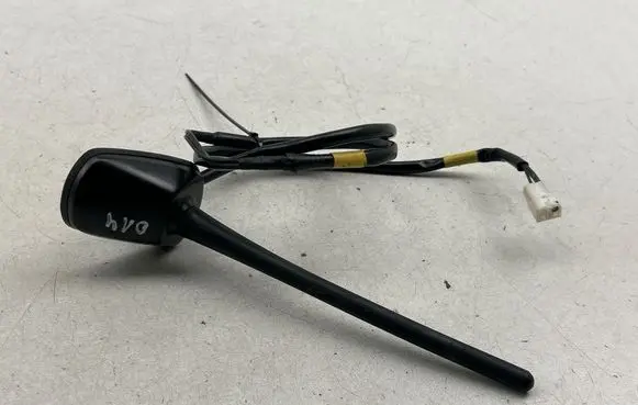 Toyota Verso Aerial GPS antenna V308998C