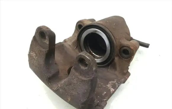 BMW X5 E53 Front brake caliper