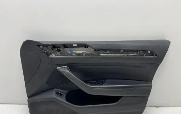 Volkswagen PASSAT B8 Front door card panel trim 3G2867012