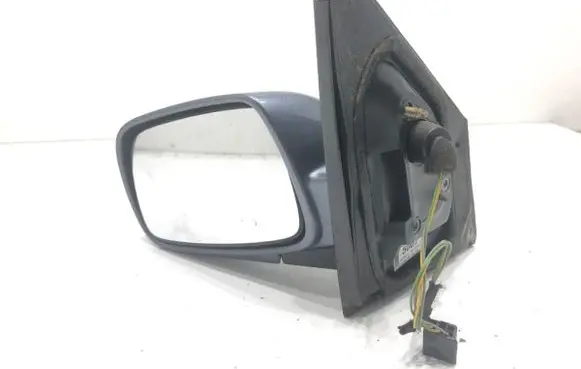 Toyota Yaris Front door electric wing mirror