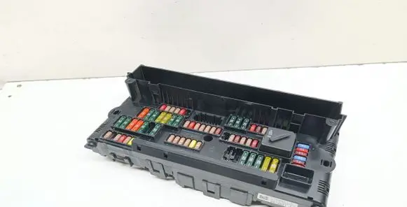BMW 5 GT F07 Fuse module 9210861